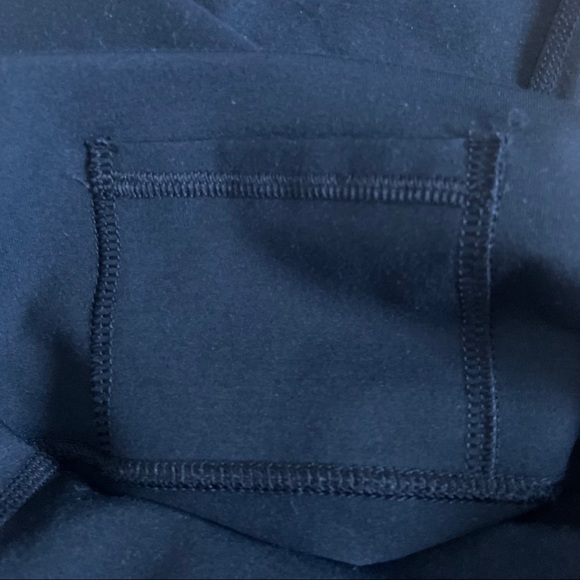 Fabletics powerhold black leggings - Picture 2 of 4